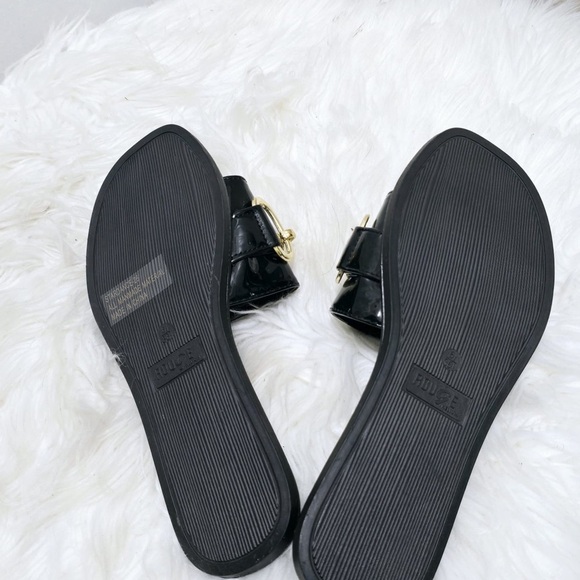 Rouge Black and Gold Chain Slide Sandals🌴 - Picture 7 of 7